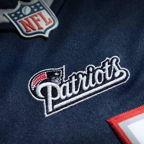 Nike Women's New England Patriots Rob Gronkowski Limited Team Color Jersey